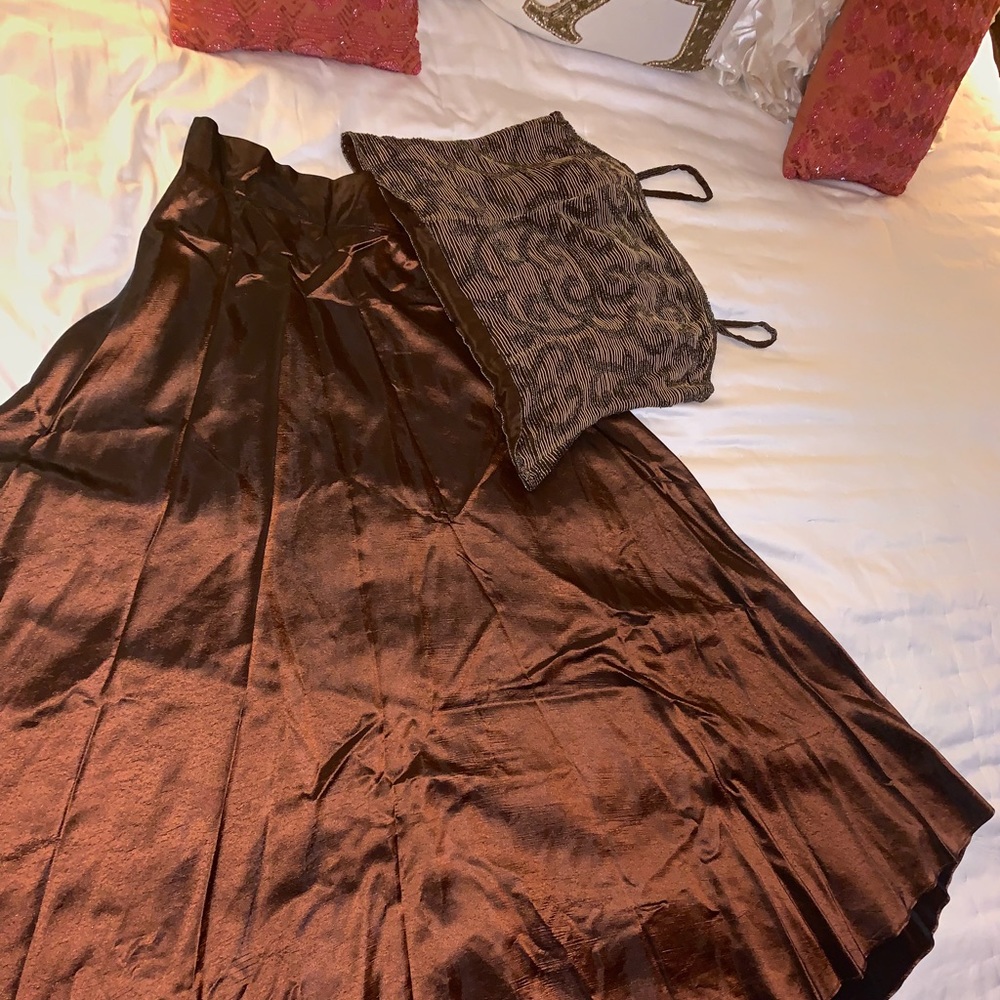 Evening skirt with beaded top